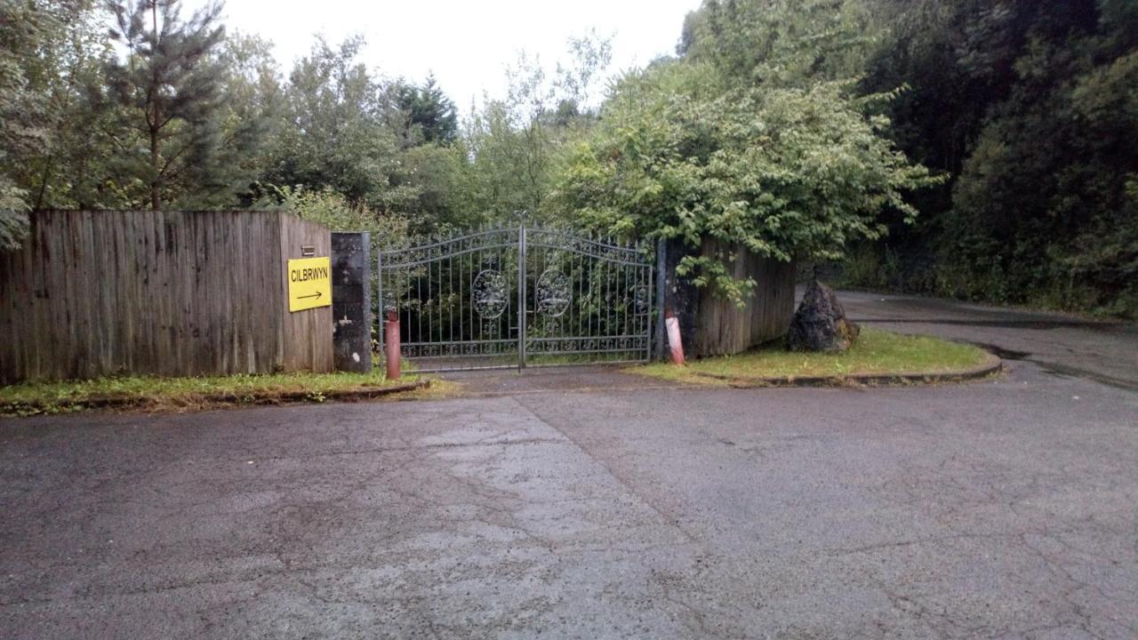 スウォンジー Cilbrwyn Bed & Breakfast エクステリア 写真