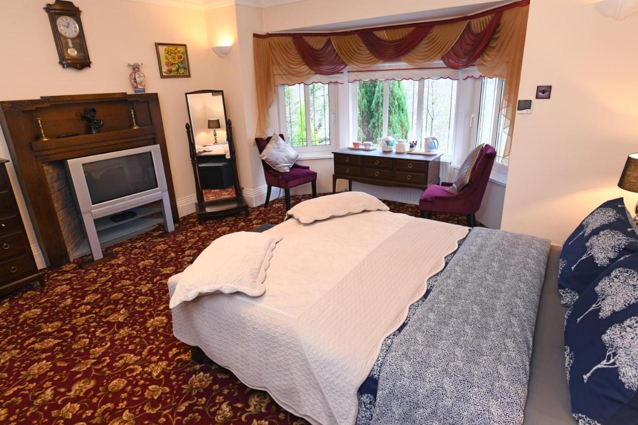 スウォンジー Cilbrwyn Bed & Breakfast エクステリア 写真