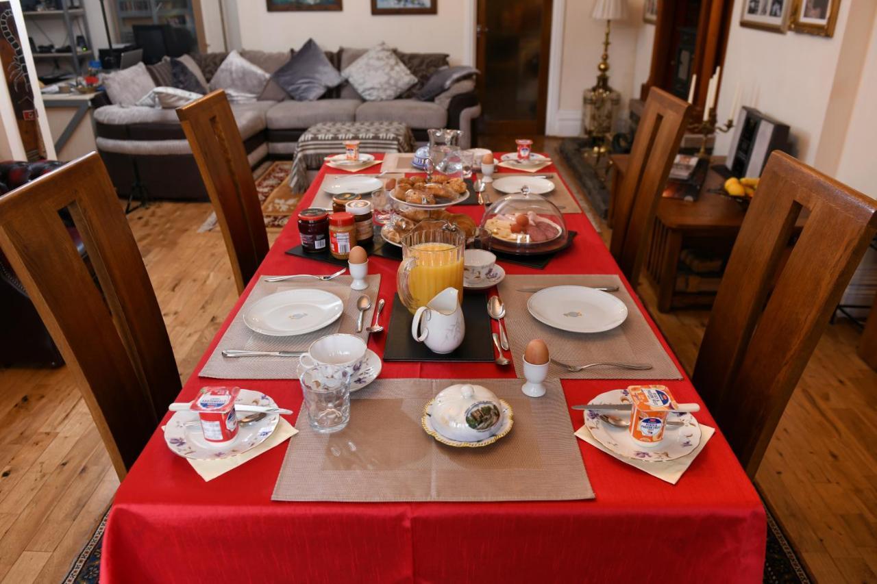スウォンジー Cilbrwyn Bed & Breakfast エクステリア 写真