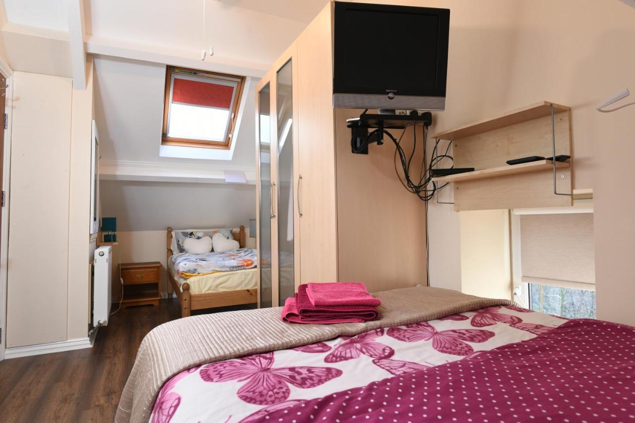 スウォンジー Cilbrwyn Bed & Breakfast エクステリア 写真