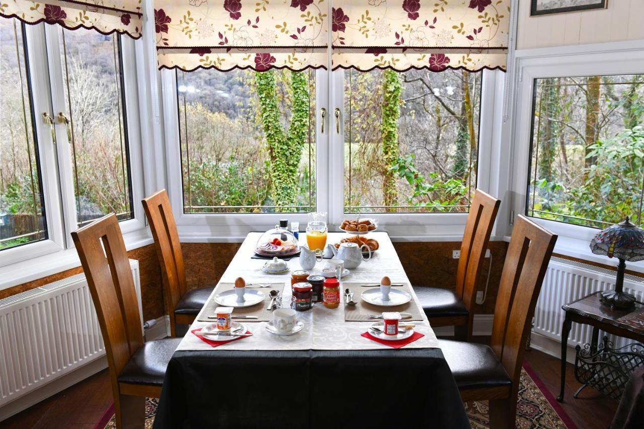 スウォンジー Cilbrwyn Bed & Breakfast エクステリア 写真